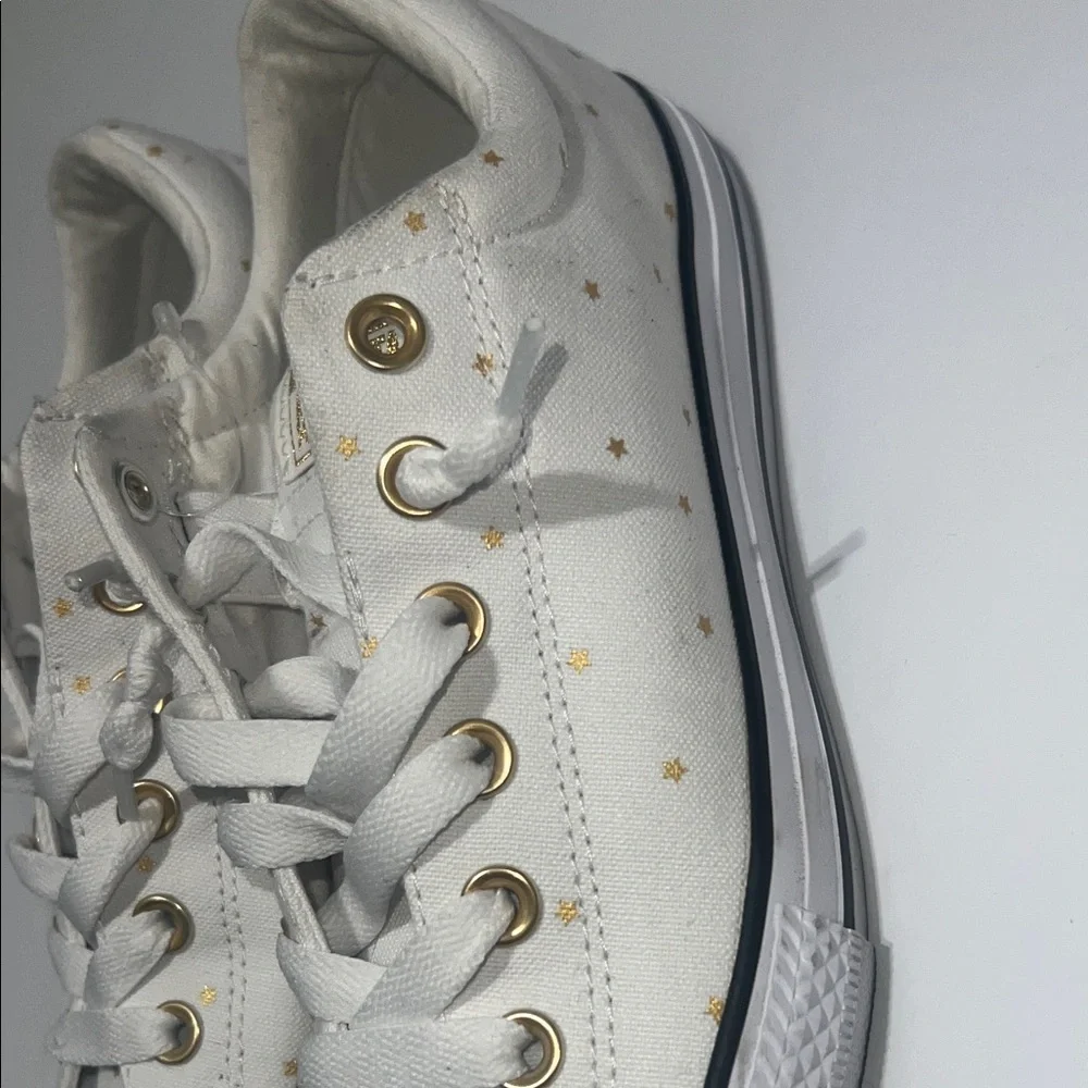 Converse Kids White and Gold Star Sneakers size 5